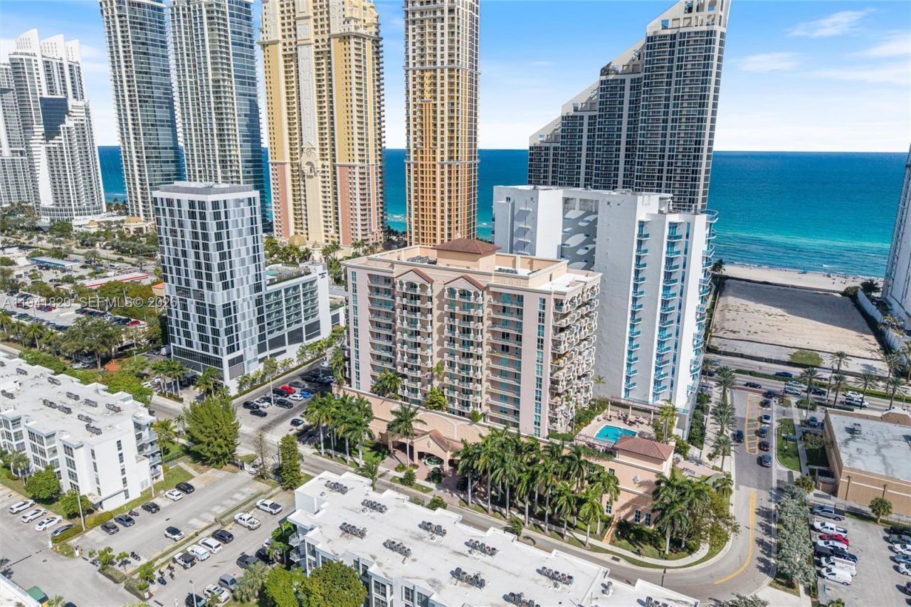 17555 Atlantic Blvd, Unit 902, Sunny Isles Beach, FL 33160 Photo