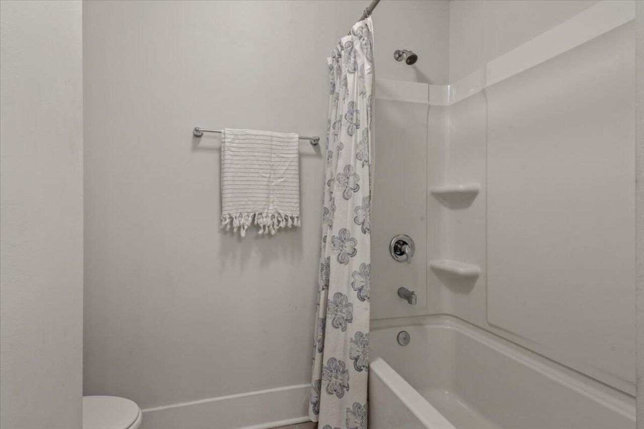 2324 Brinkley Road Photo 103