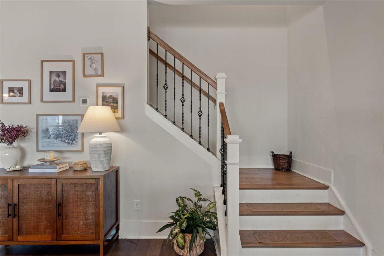 2324 Brinkley Road Photo 39