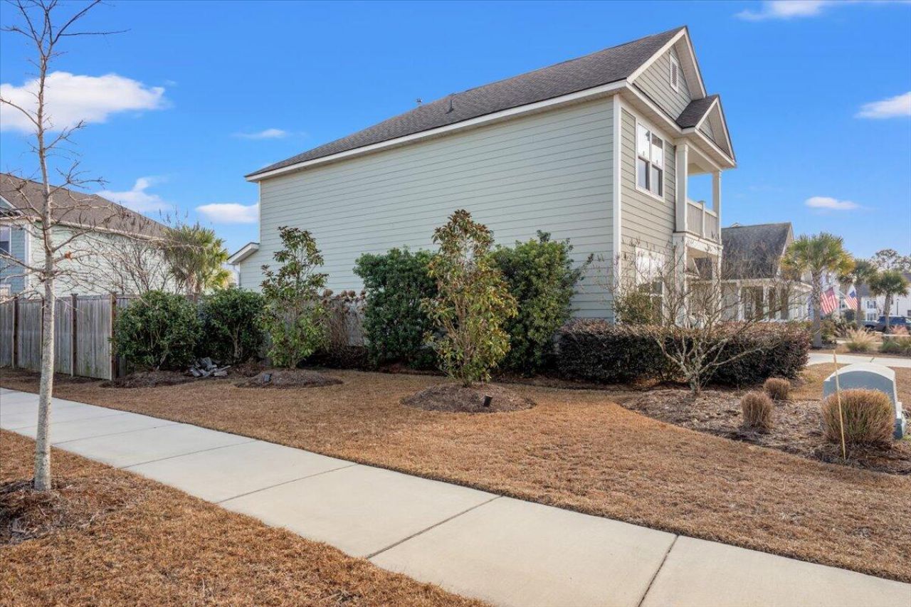 2324 Brinkley Road Photo 5