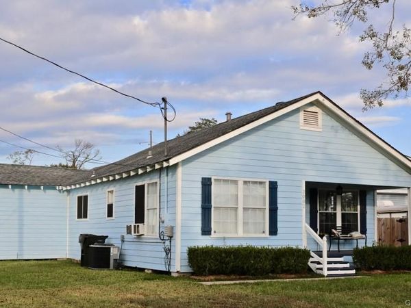 3002 1st Avenue, Lake Charles, LA 70601