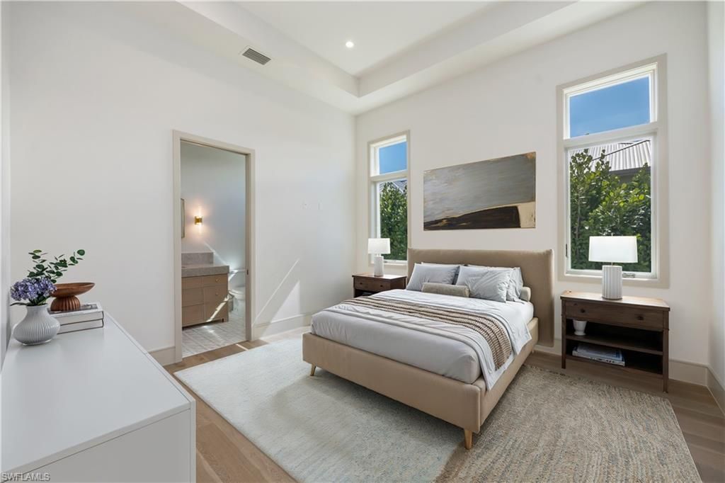 4851 Crayton Rd, Naples, FL 34103 Photo