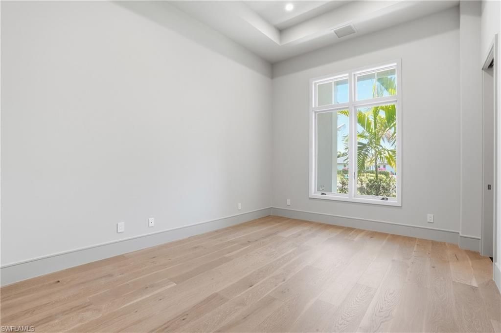 4851 Crayton Rd, Naples, FL 34103 Photo