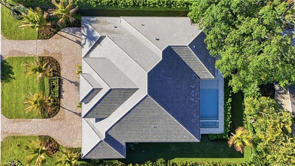 4851 Crayton Rd, Naples, FL 34103 Photo