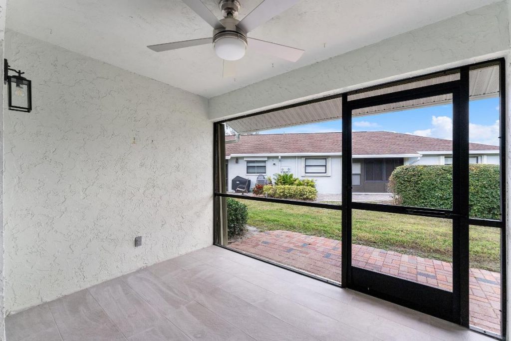 9840 Chestnut Tree Terrace, Unit A, Boynton Beach, FL 33436 Photo