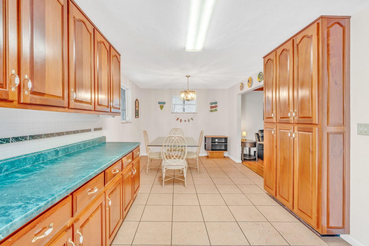 195 W Shore Drive, Summerland Key, FL 33042 Photo