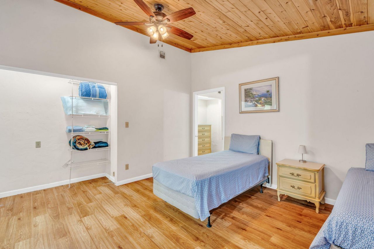 195 W Shore Drive, Summerland Key, FL 33042 Photo