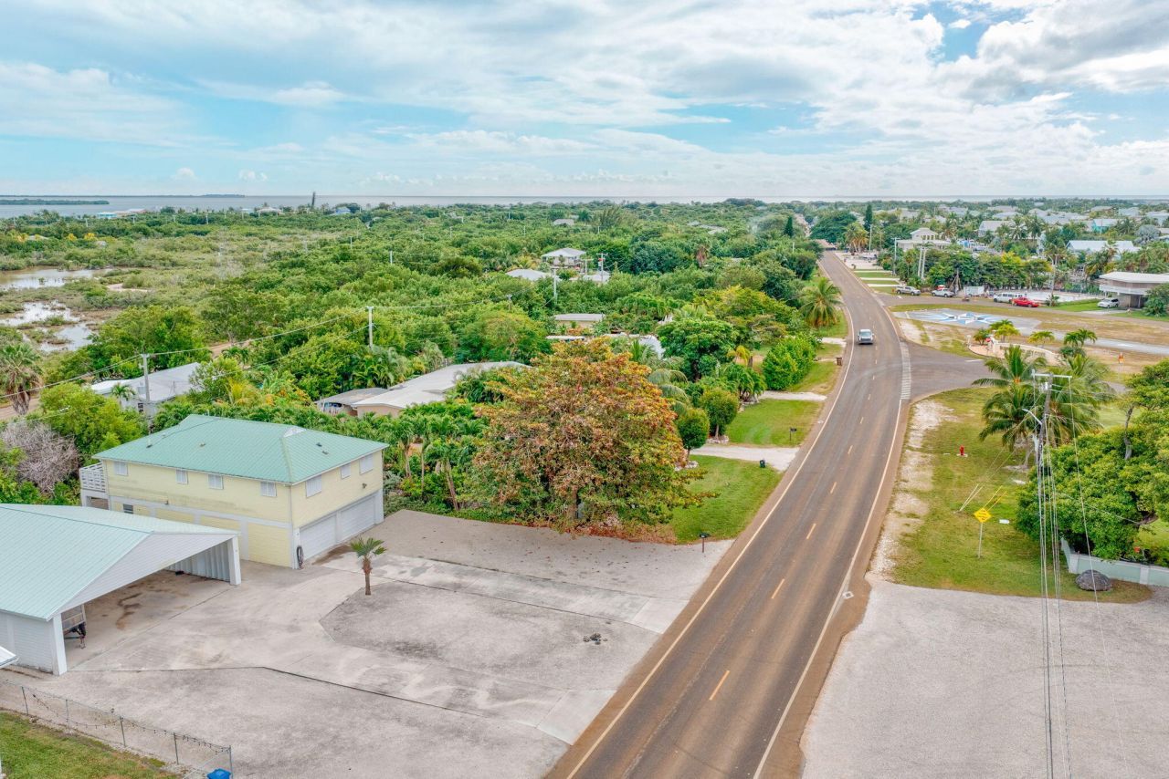 195 W Shore Drive, Summerland Key, FL 33042 Photo