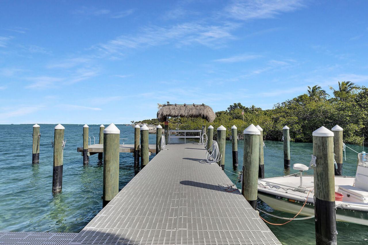 87200 Overseas Highway, Unit M2, Islamorada, FL 33036 Photo