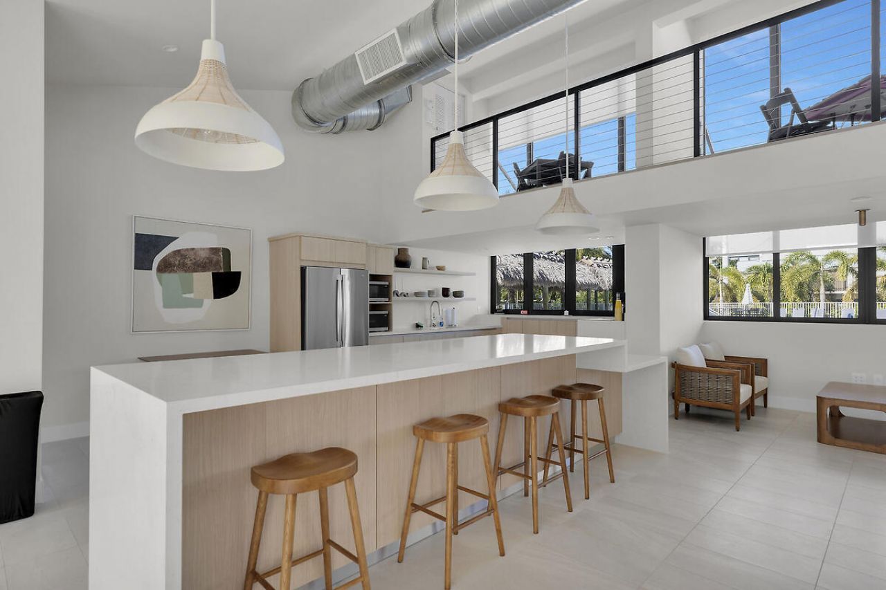 87200 Overseas Highway, Unit M2, Islamorada, FL 33036 Photo