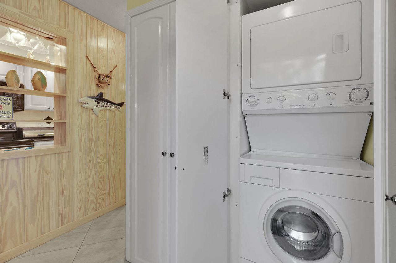 87200 Overseas Highway, Unit M2, Islamorada, FL 33036 Photo