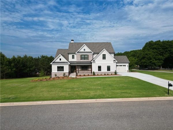2113 Stonegate Way, Monroe, GA 30656