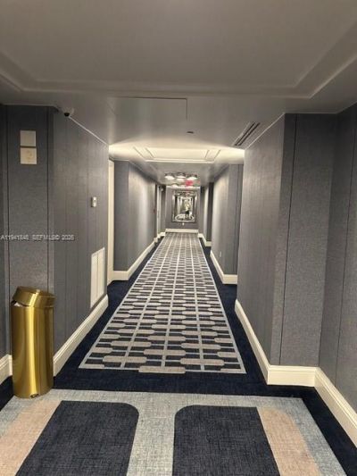 4401 Collins Ave , Unit 1817, Miami Beach, FL 33140 Photo