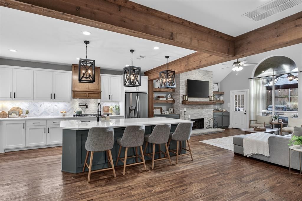 2909 Furlong Drive W, Flower Mound, TX 75022 Main Photo