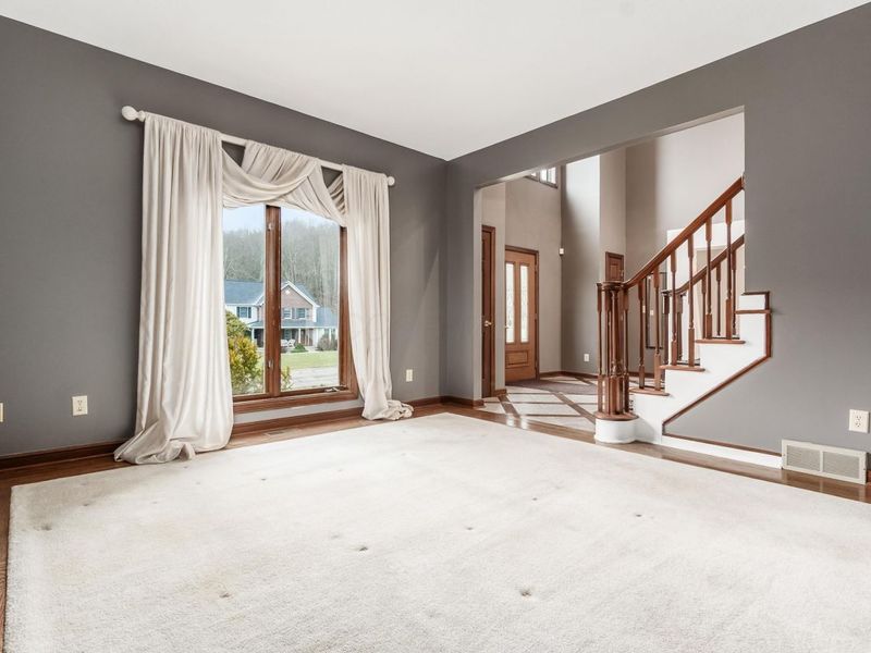 528 Gleneagles Drive, Newark, OH 43055 Photo 11