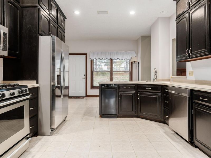 528 Gleneagles Drive, Newark, OH 43055 Photo 21