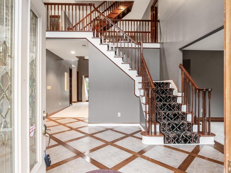 528 Gleneagles Drive, Newark, OH 43055 Photo 8