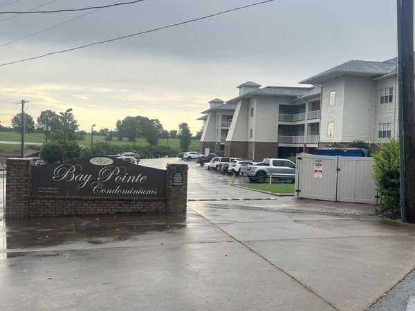 6122 Bay Village Dr, Athens, AL