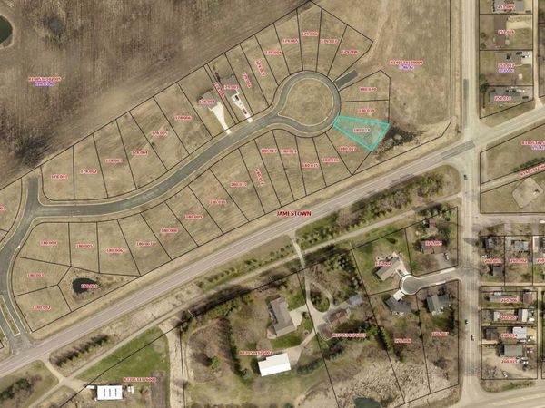 927 Three Lakes Court , Madison Lake, MN 56063