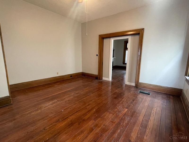 427 Warner Street, Cincinnati, OH 45219 Photo 5