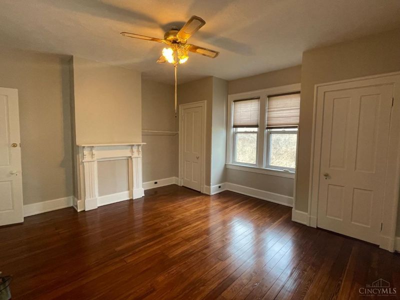 427 Warner Street, Cincinnati, OH 45219 Photo 6