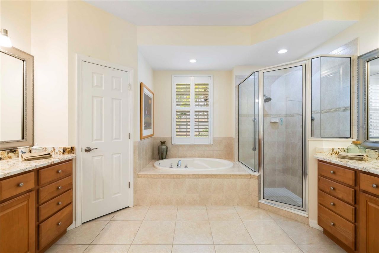 7918 Edmonston Circle, University Park, FL 34201 Photo