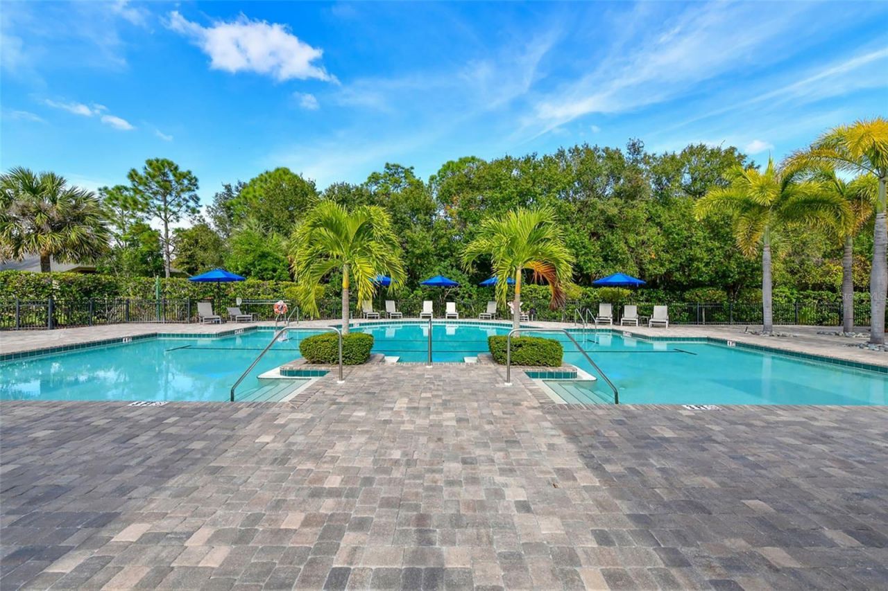 7918 Edmonston Circle, University Park, FL 34201 Photo