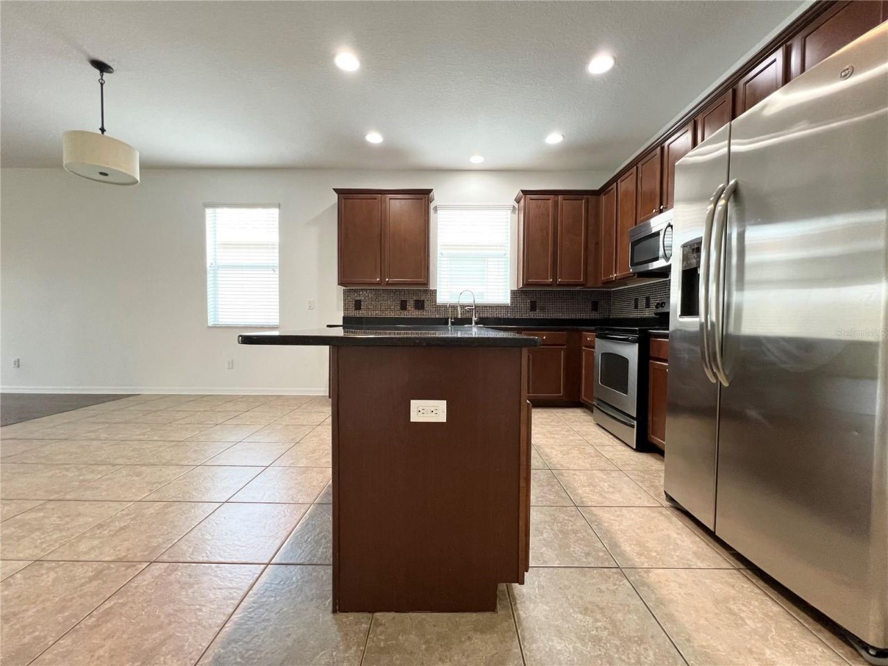 724 Parker Den Drive, Ruskin, FL 33570 Photo