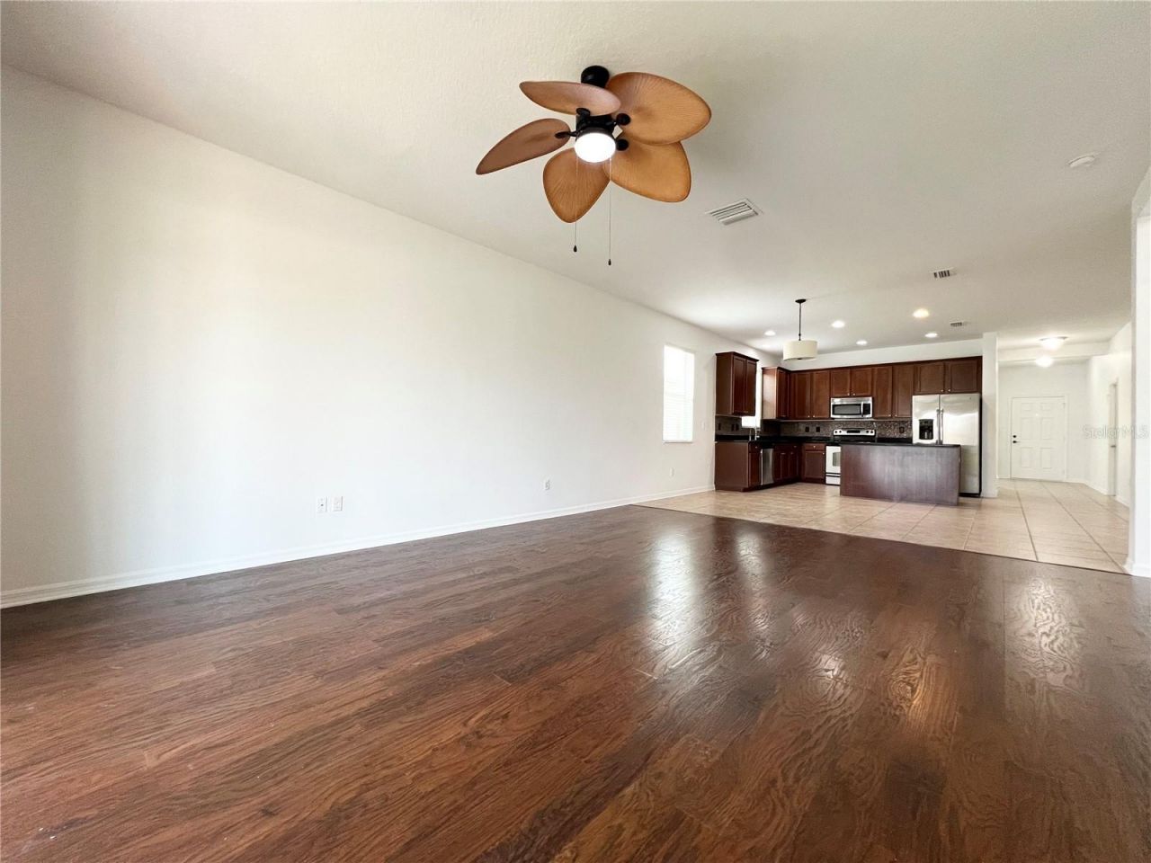 724 Parker Den Drive, Ruskin, FL 33570 Photo