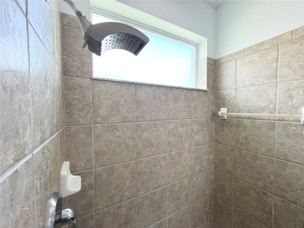 724 Parker Den Drive, Ruskin, FL 33570 Photo