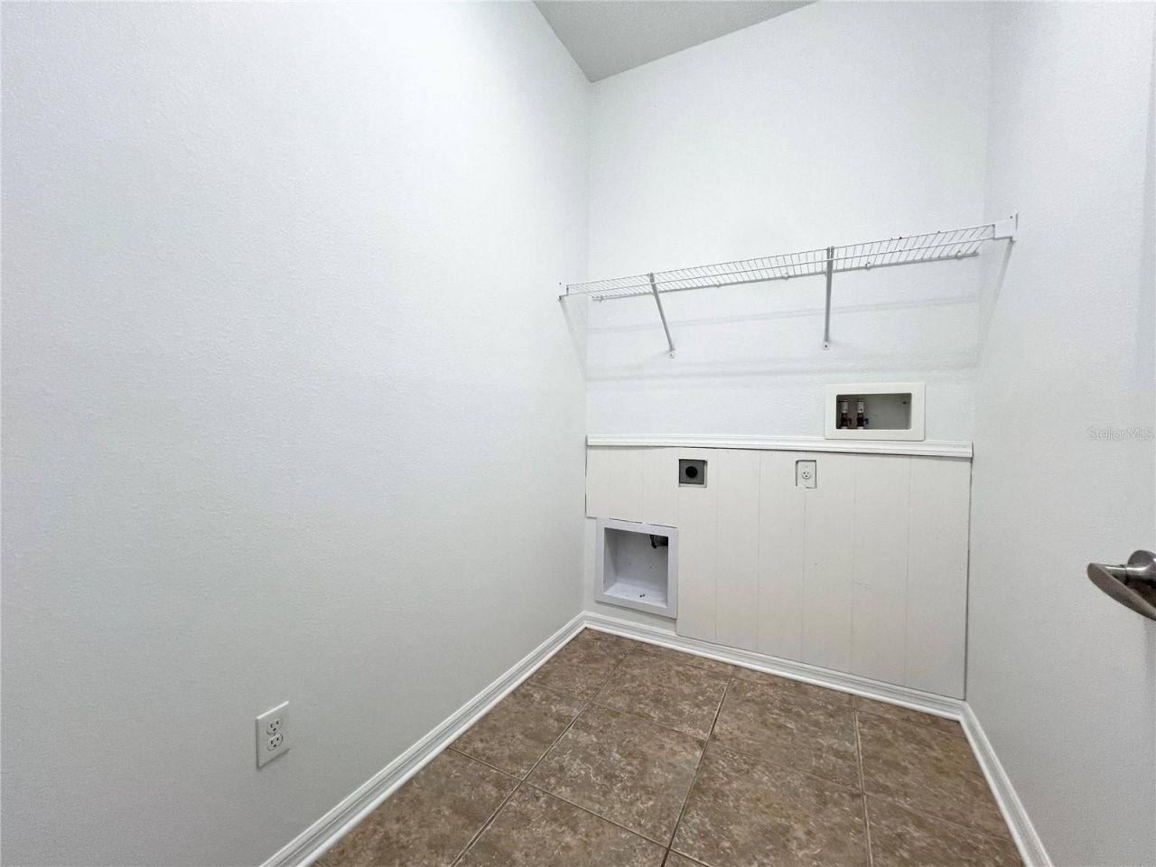 724 Parker Den Drive, Ruskin, FL 33570 Photo