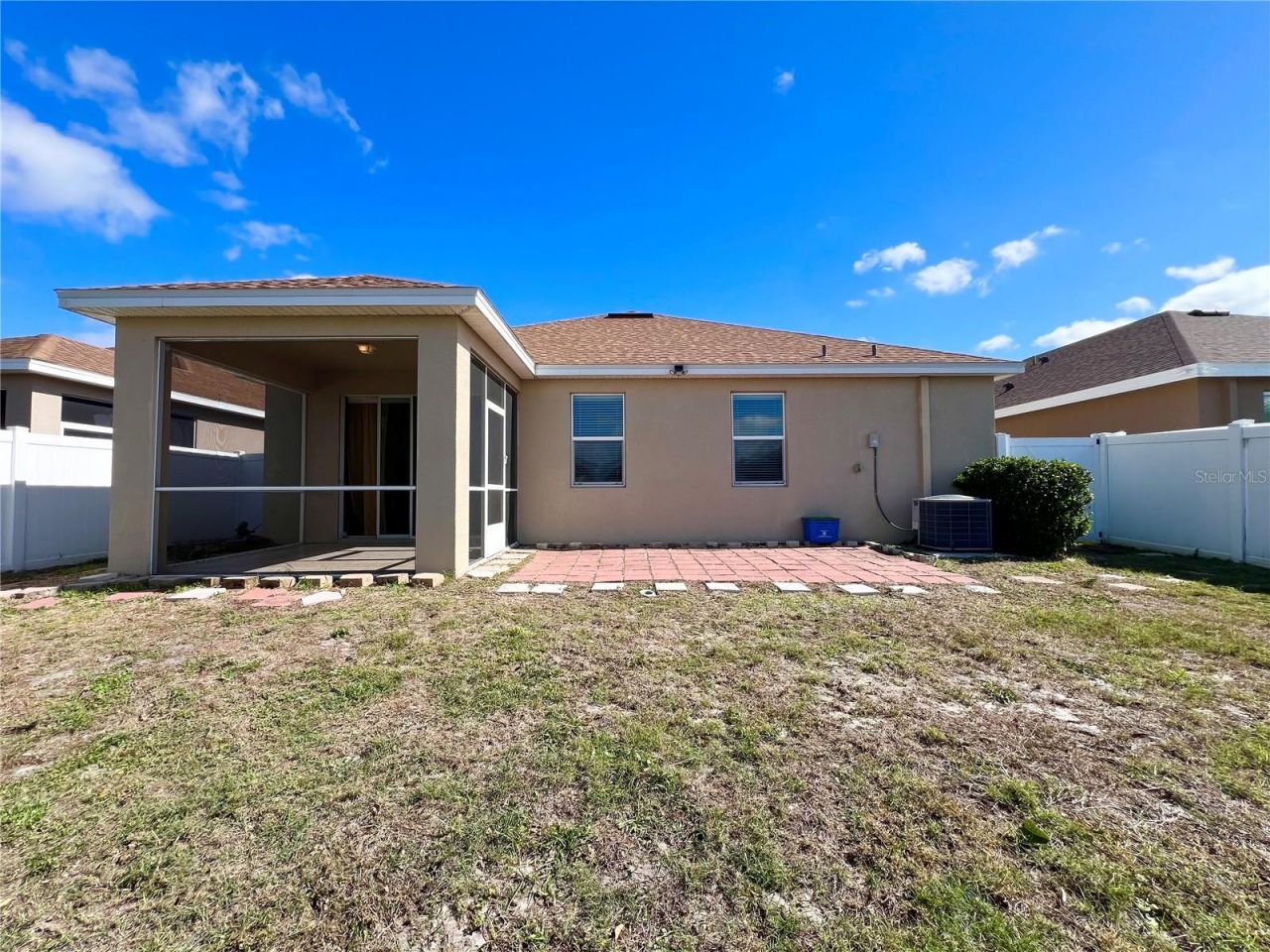 724 Parker Den Drive, Ruskin, FL 33570 Photo