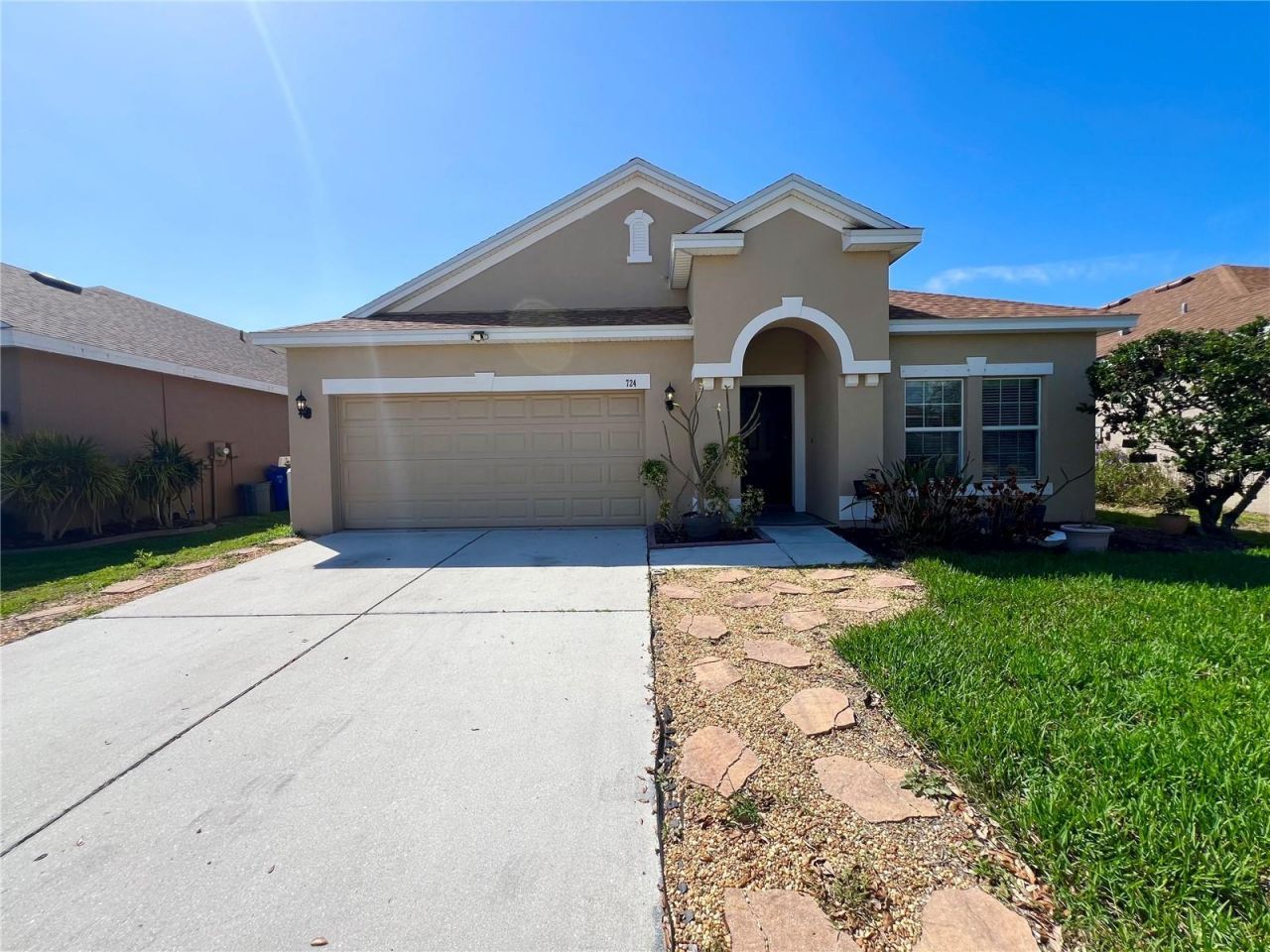 724 Parker Den Drive, Ruskin, FL 33570 Photo