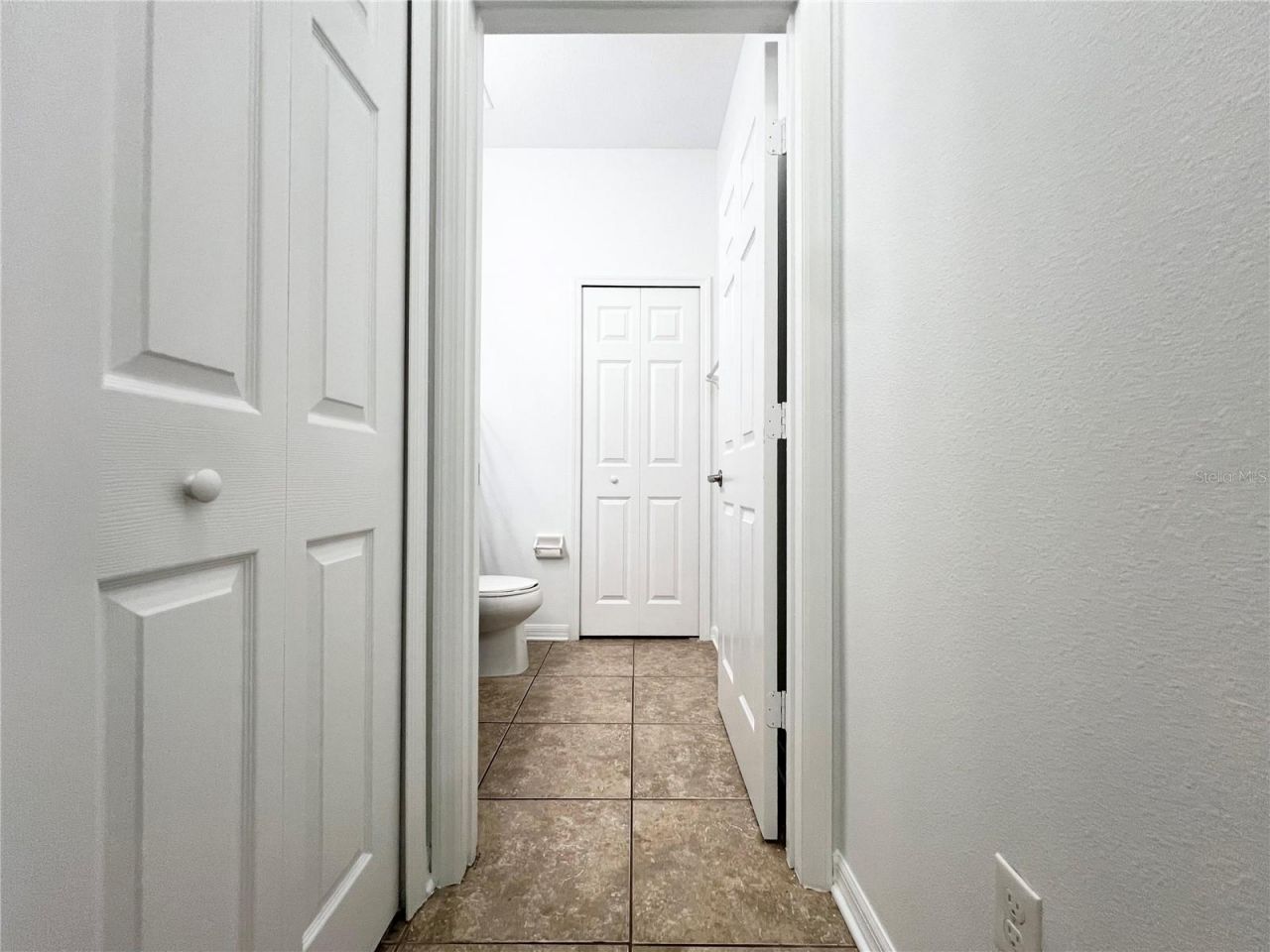 724 Parker Den Drive, Ruskin, FL 33570 Photo