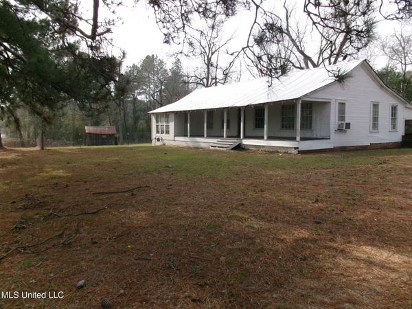 3807 Front Street, Silver Creek, MS 39663