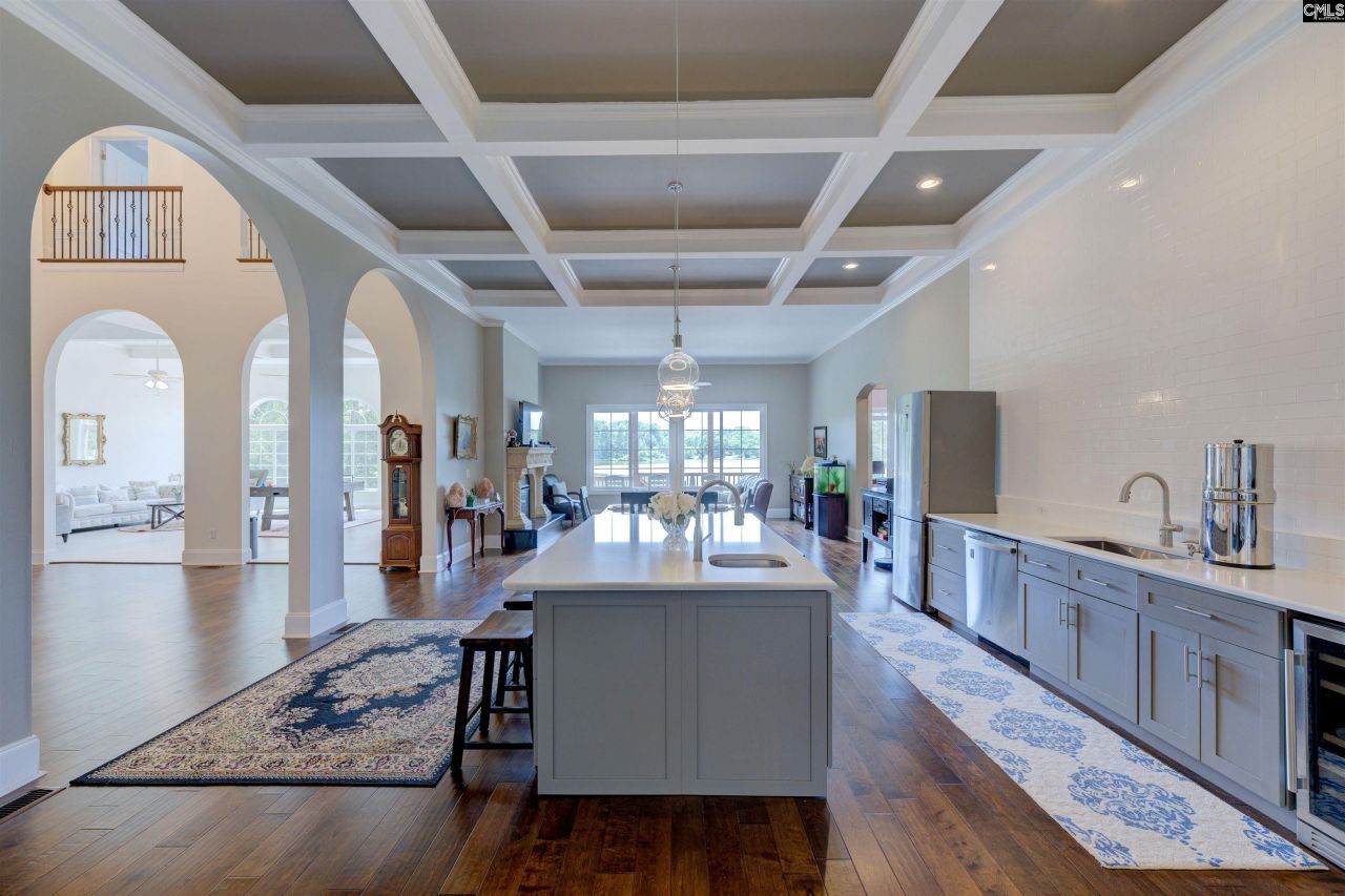 305 Northlake Road  Photo 19