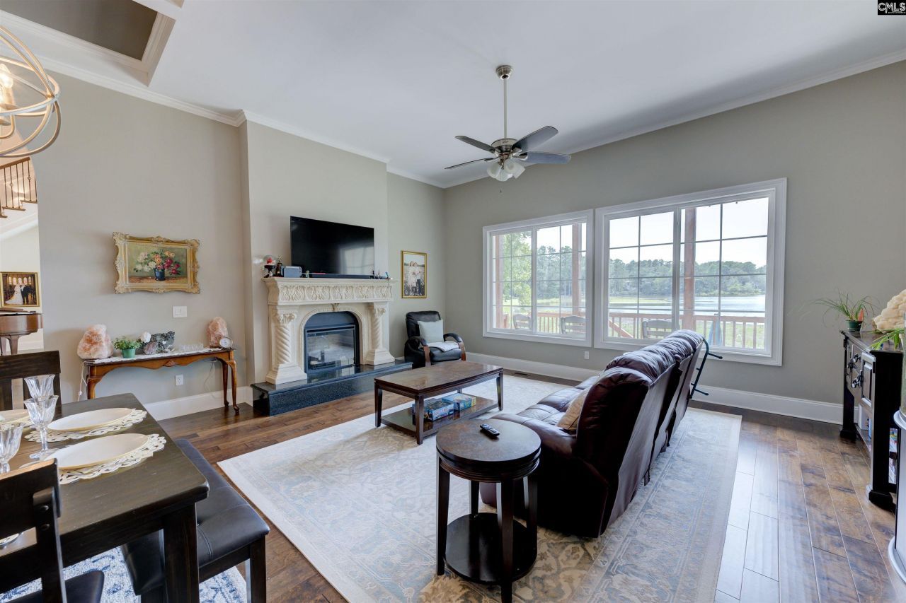 305 Northlake Road  Photo 21