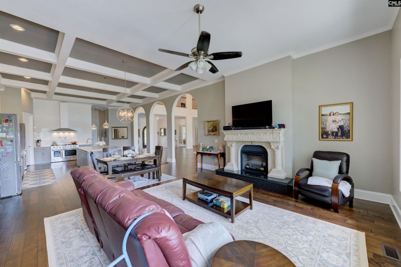 305 Northlake Road  Photo 22