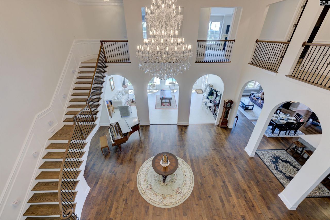 305 Northlake Road  Photo 32