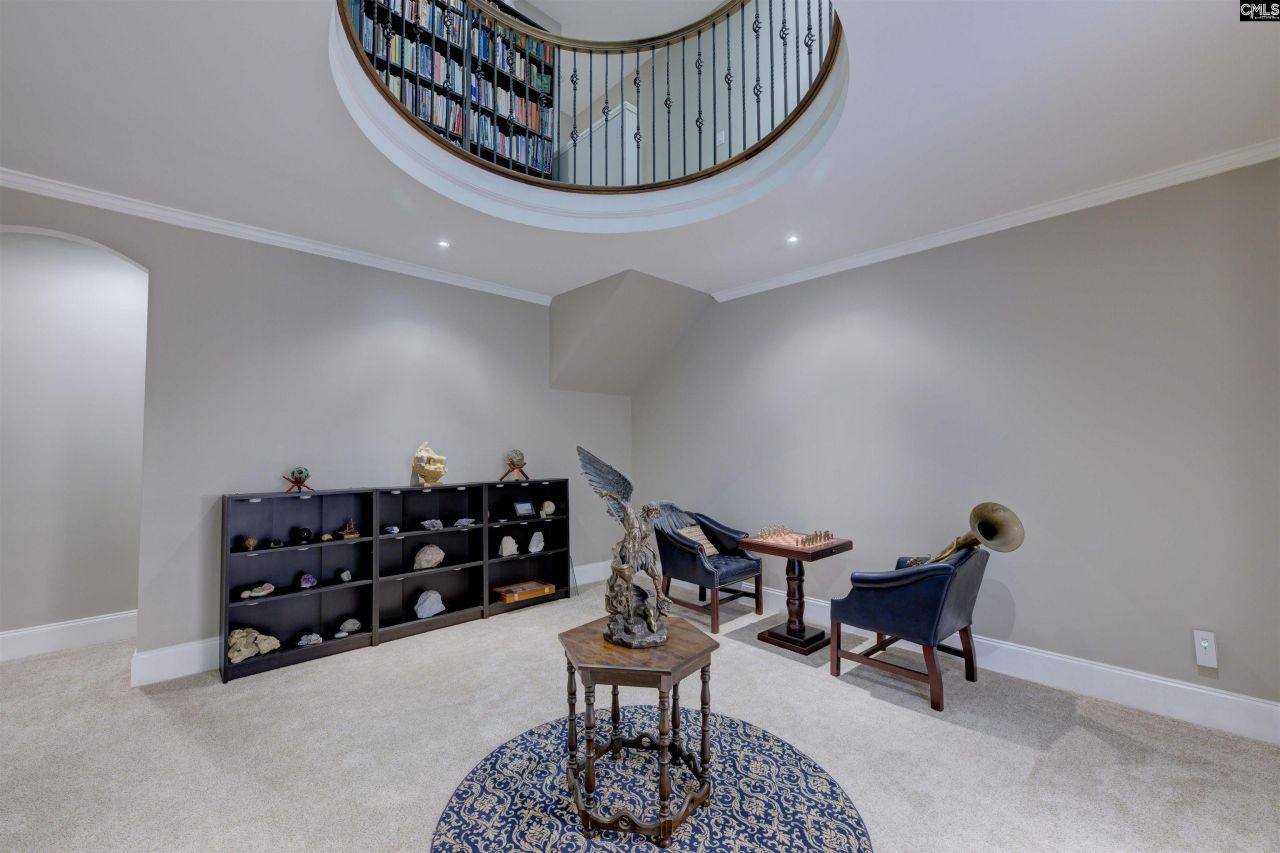 305 Northlake Road  Photo 34