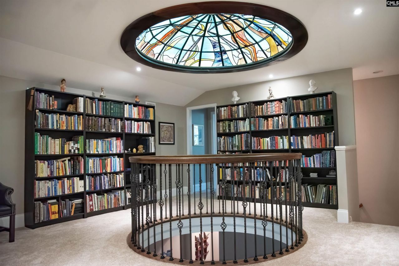 305 Northlake Road  Photo 36