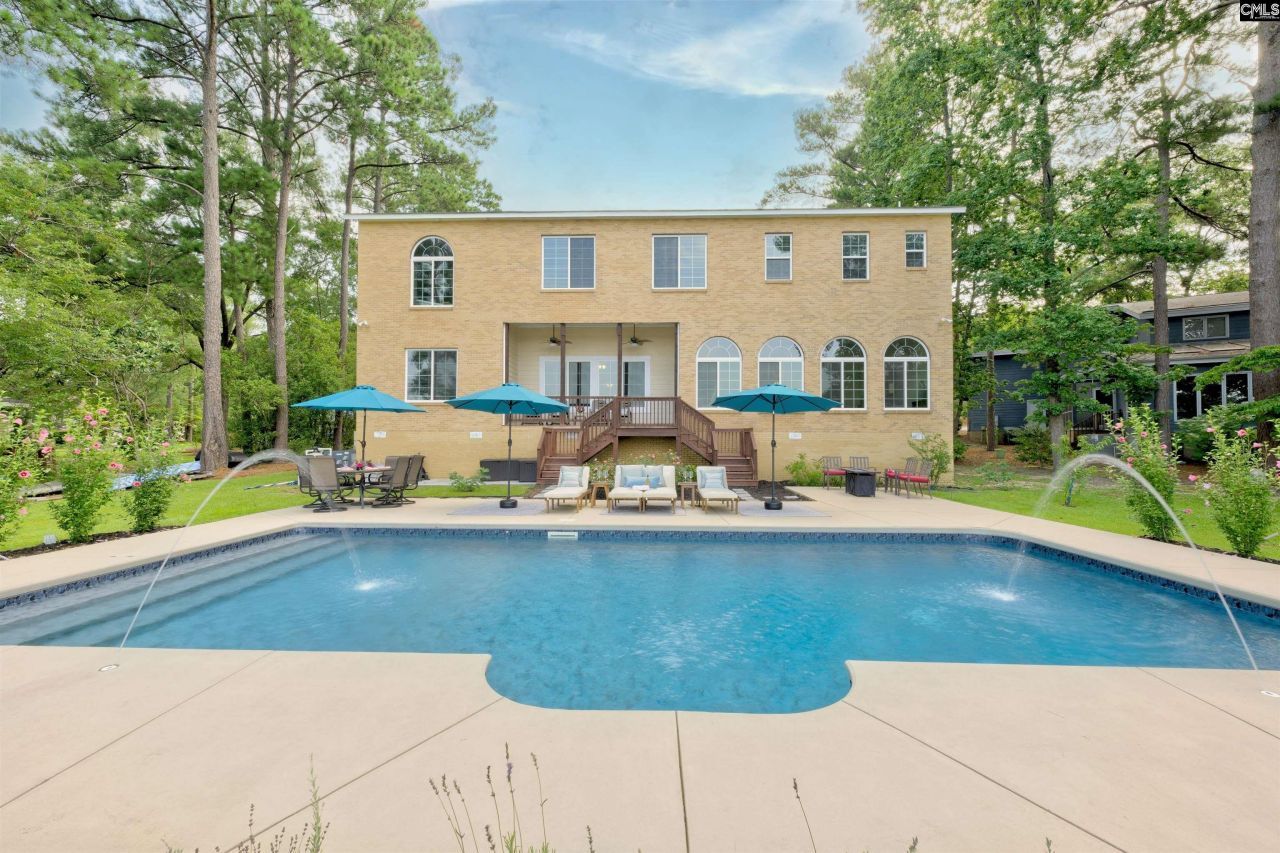 305 Northlake Road  Photo 4