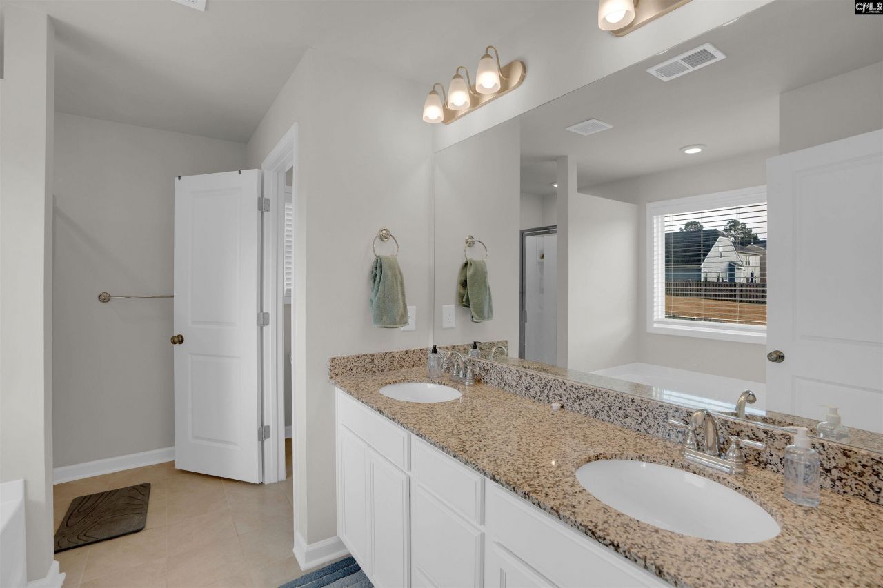 163 Summer Orchard Drive Photo 19