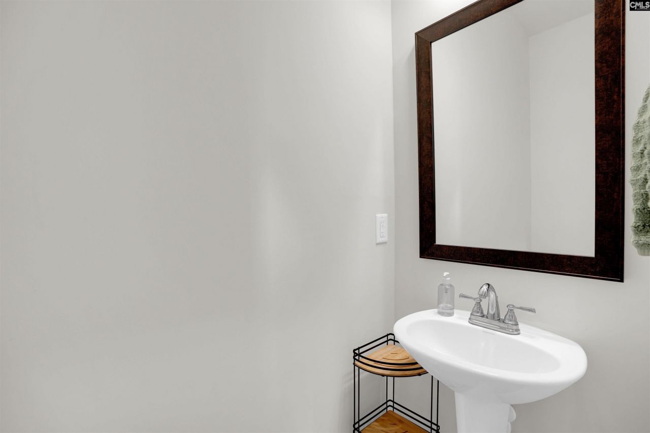 163 Summer Orchard Drive Photo 32