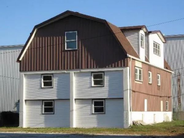 205 1/2 N Oak Street, Loda, IL 60948