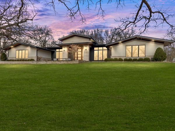 4N637 Pheasant Run Drive, St. Charles, IL 60175