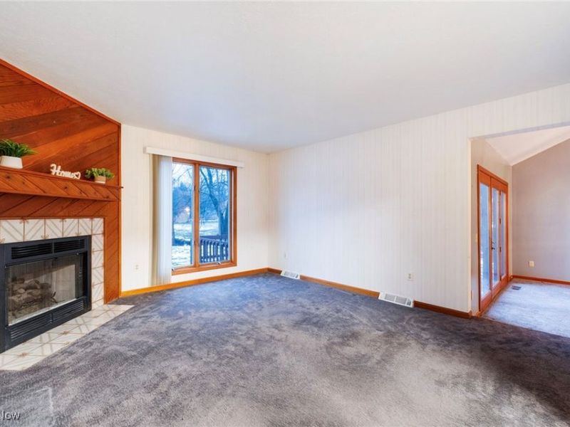 507 Tournament Trail, Cortland, OH 44410 Photo 15