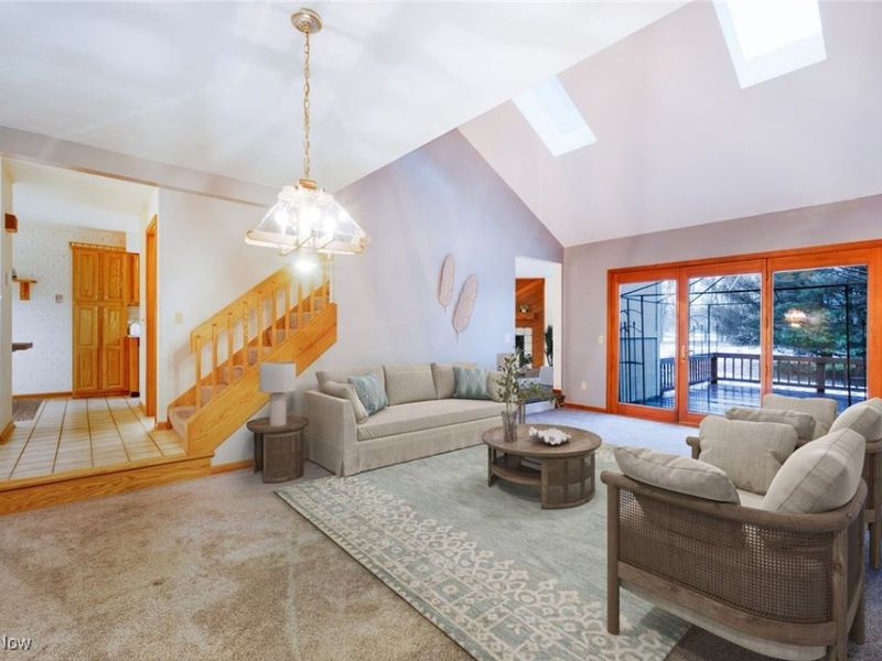 507 Tournament Trail, Cortland, OH 44410 Photo 7