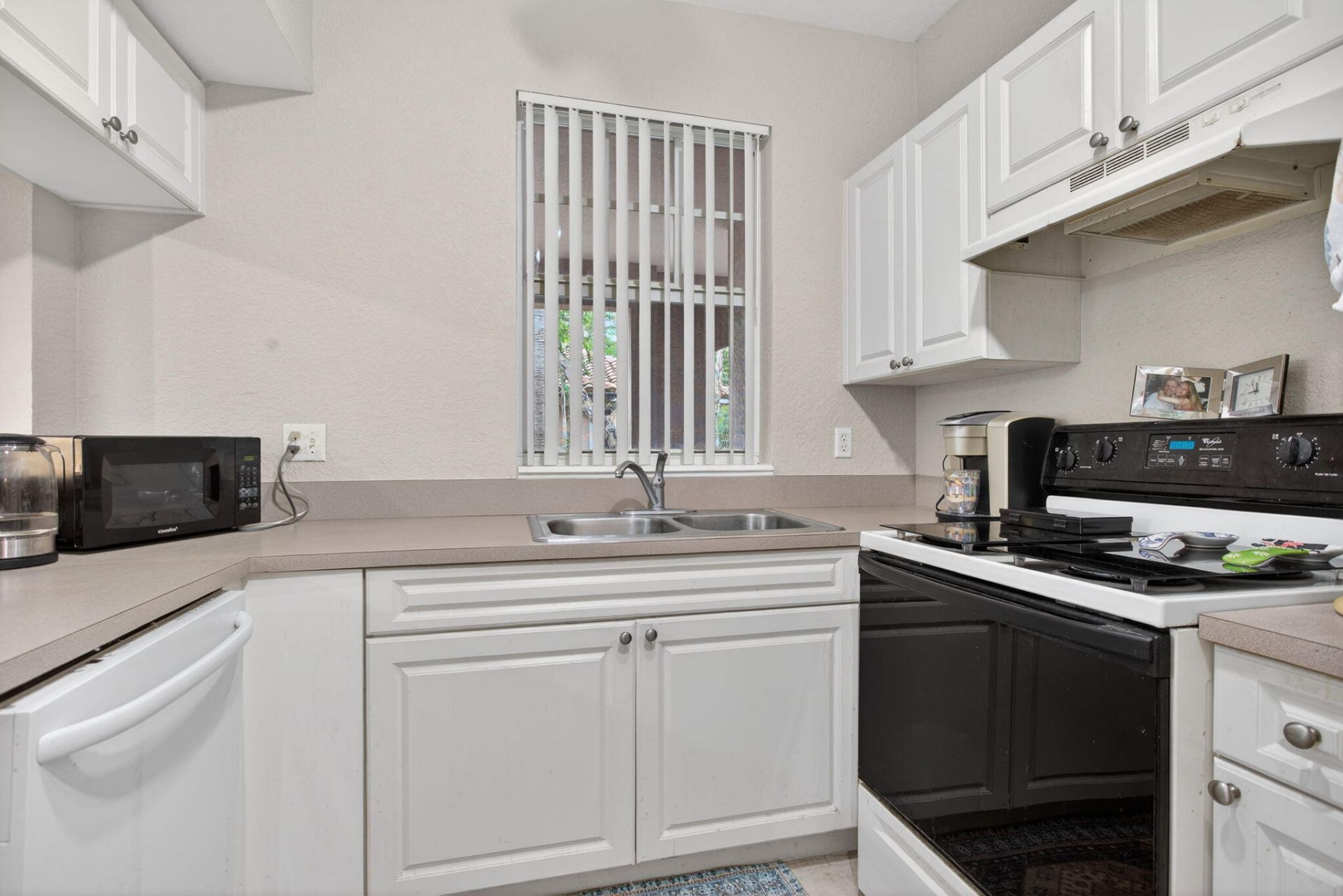 6890 W Sample Road, Unit 6890, Coral Springs, FL 33067 Photo