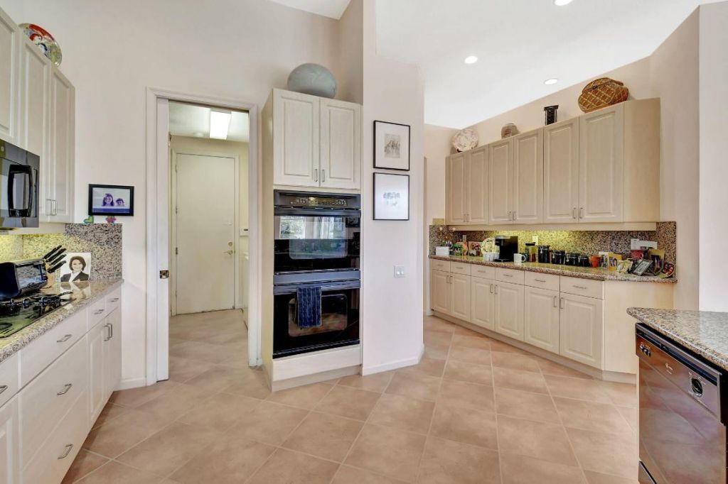 5282 Brooklawn Terrace, Boynton Beach, FL 33437 Photo